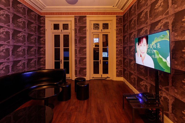 Jérôme Sans - 1. Li Qing_Prada Rong Zhai, Prada Foundation_ 2019_Karaoke © photo Jacky Zhang