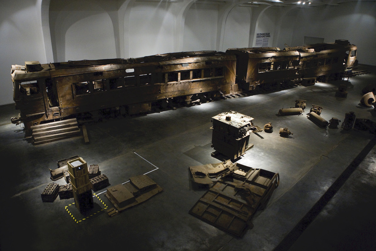 Jérôme Sans - Zhang Huang, exhibition view, Hope Tunnel
