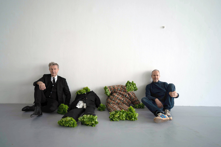 Jérôme Sans - 2. Erwin Wurm_One Minute in Taipei_2020_TFAM
