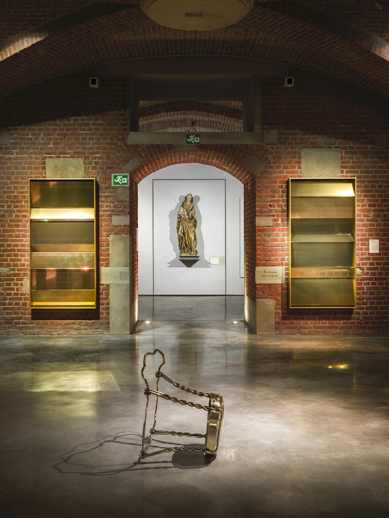 Jérôme Sans - mentalKLINIK, MOET, Golden Room, 2019, Eldorado © photo Florian Kleinefenn