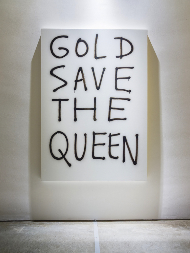 Jérôme Sans - Thomas Lélu, In Gold We Trust, Golden Room, 2019, Eldorado © photo Florian Kleinefenn
