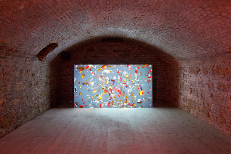 Jérôme Sans - mentalKLINIK, Whiff, 2010, Single channel video installation_Jérôme Sans