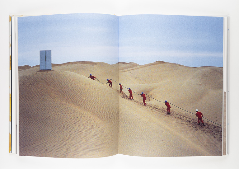 Jérôme Sans - ZHAO ZHAO_ Camel Desert_Book_Jérôme SANS_004.jpg