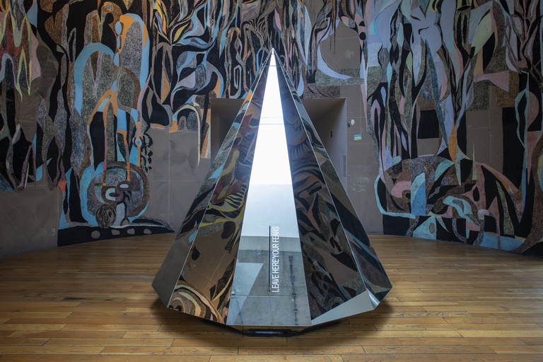 Jérôme Sans - Alicia Framis, Leave here your fears, Exhibition view Shake your Body, Lago/Algo, Mexico City, 2022 ©Ramiro Chaves
