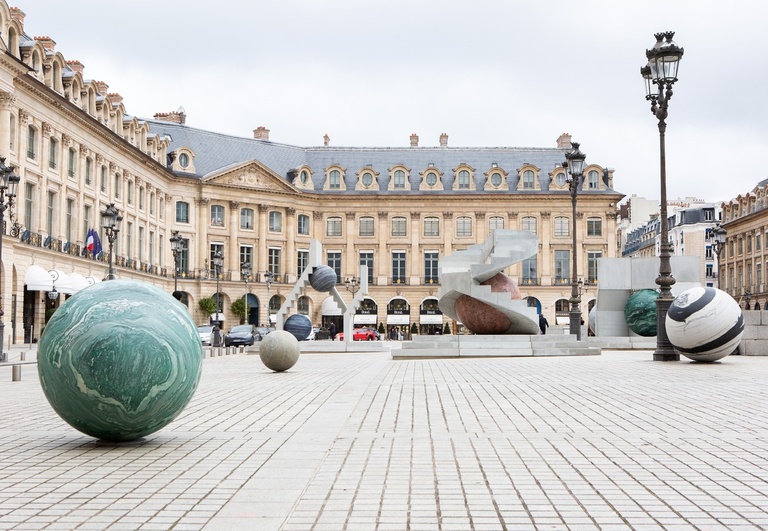 Jérôme Sans - Au cours des mondes Alicja Kwade Place Vendôme