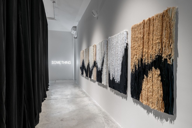 Jérôme Sans - JOEL ANDRIANOMEARISOA INSTALLATION VIEWS ARGPT 2024_103170.jpg