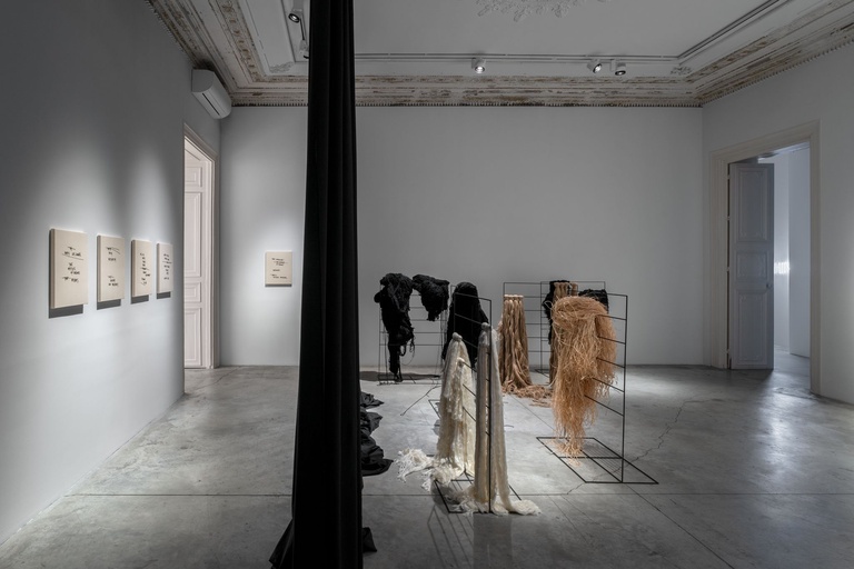 Jérôme Sans - JOEL ANDRIANOMEARISOA INSTALLATION VIEWS ARGPT 2024_103180.jpg